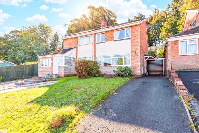 3 Bedroom Semi-Detached House For Sale In Trinity View, Ketley Bank, TF2