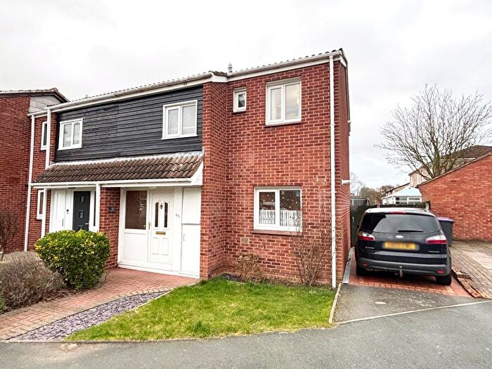 3 Bedroom End Of Terrace House For Sale In Acacia Drive, Leegomery, Telford, Shropshire, TF1
