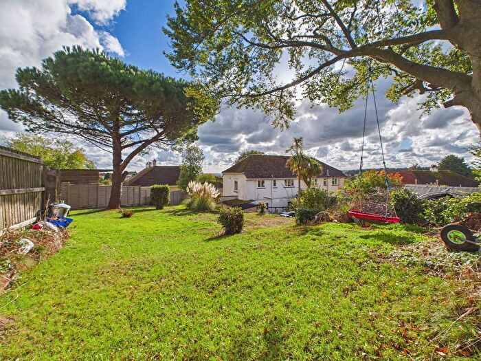 3 Bedroom Semi-Detached House For Sale In Overclose, Paignton, TQ3