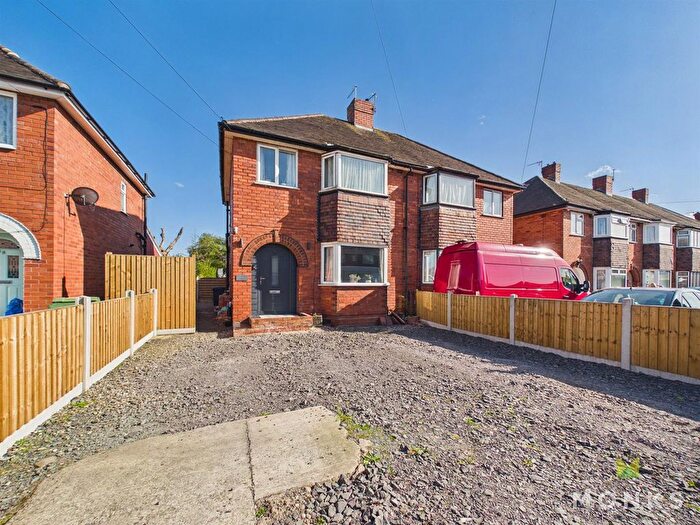 3 Bedroom Semi-Detached House For Sale In Albert Road, Shrewsbury, SY1