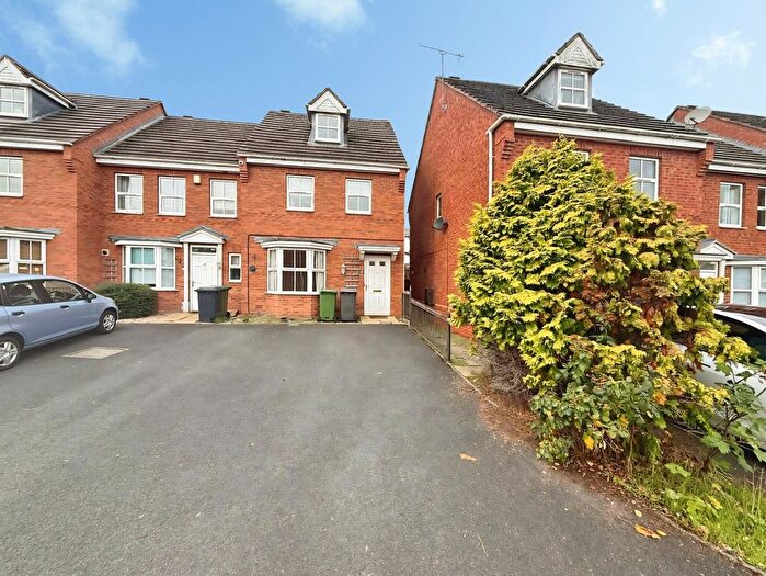 3 Bedroom End Of Terrace House To Rent In Anton Close, Bewdley, DY12
