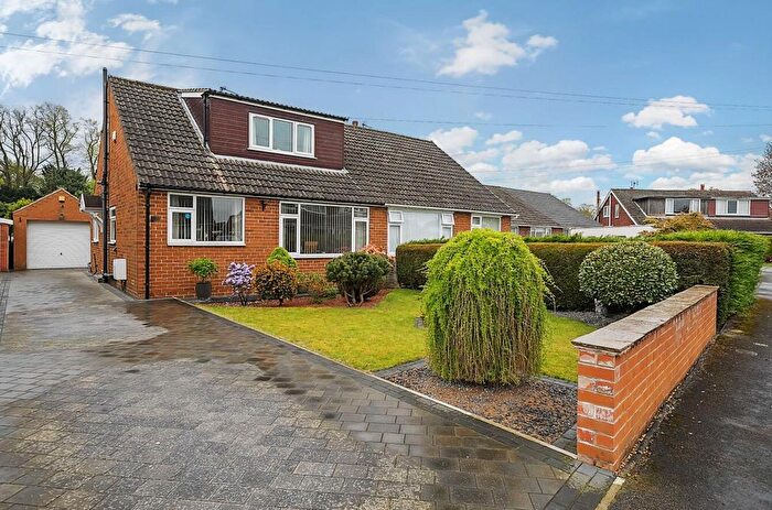 3 Bedroom Semi-Detached House For Sale In Orchard Drive, Hambleton, YO8