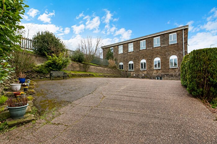 2 Bedroom Character Property For Sale In Riverside Court, Woodhead Road, Holmbridge, HD9