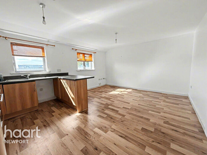 2 Bedroom Apartment For Sale In Pottery Terrace, Newport, NP20