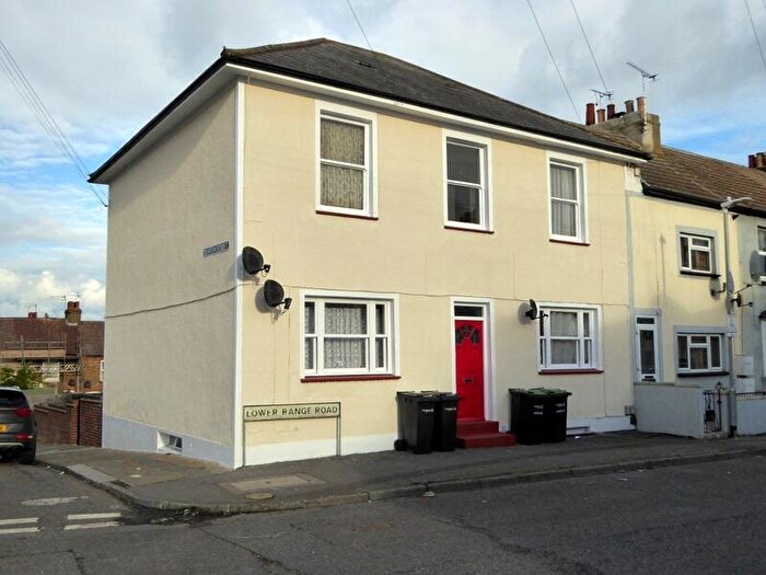 Studio To Rent In Flat, Lower Range Road, DA12