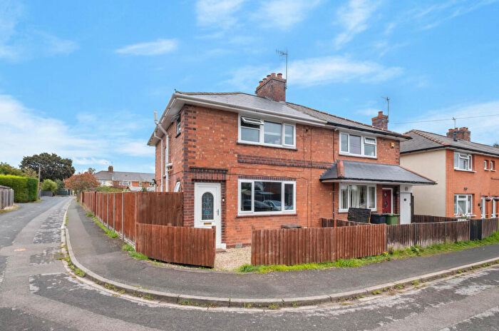 2 Bedroom Semi-Detached House For Sale In Dragoon Fields, Aston Fields, B60