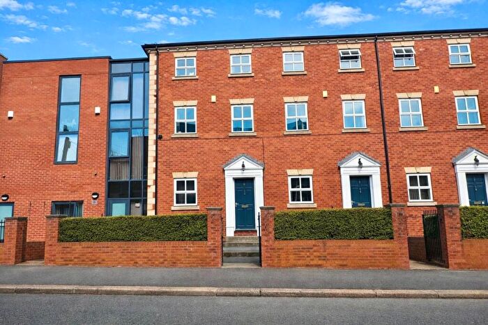 6 Bedroom Terraced House To Rent In Wilkinson Street, S10