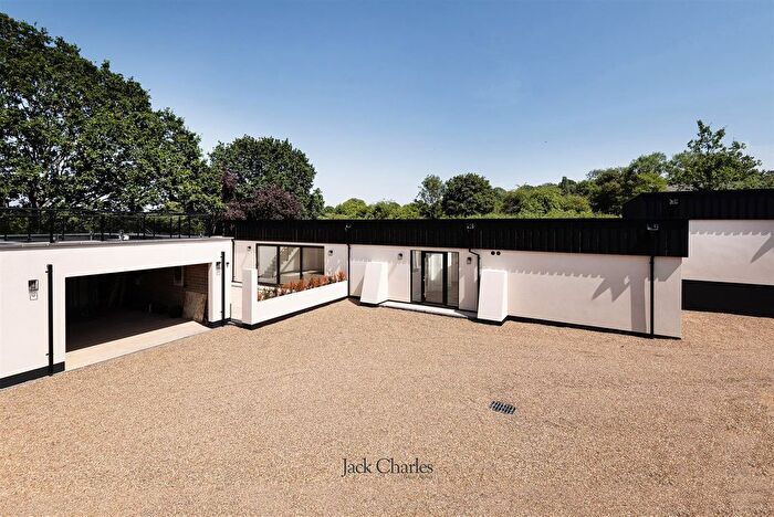 4 Bedroom Detached House To Rent In Hayesden Lane, Tonbridge, TN11