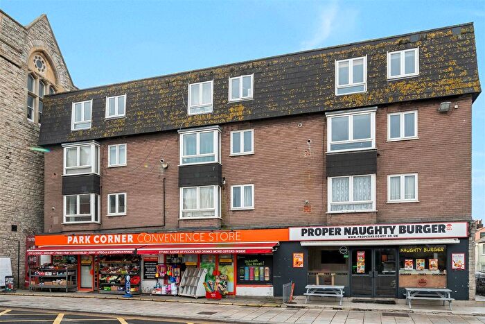 2 Bedroom Flat To Rent In Park Street, Weymouth, DT4