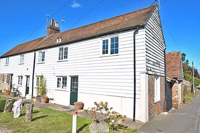 1 Bedroom End Of Terrace House To Rent In Upper Street, Maidstone, ME17