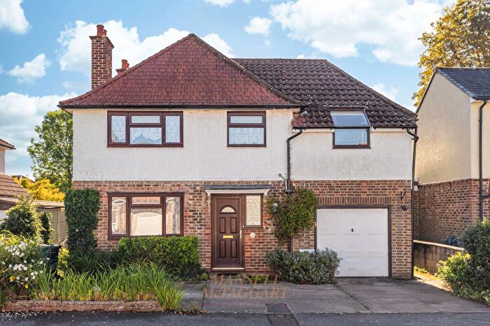 5 Bedroom Semi-Detached House For Sale In Melton Road, Merstham, RH1