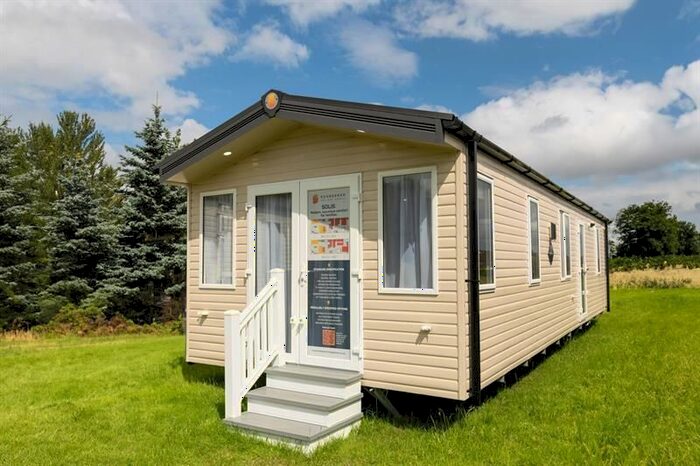 2 Bedroom Mobile/park Home For Sale In Hutton Sessay, Thirsk, YO7
