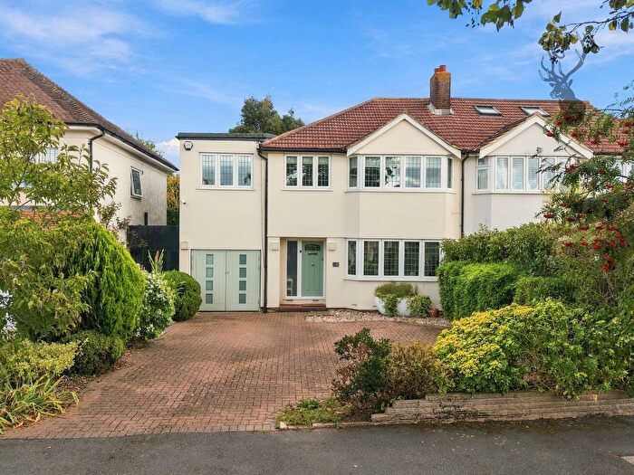 4 Bedroom Semi-Detached House For Sale In Baldocks Road, Theydon Bois, CM16