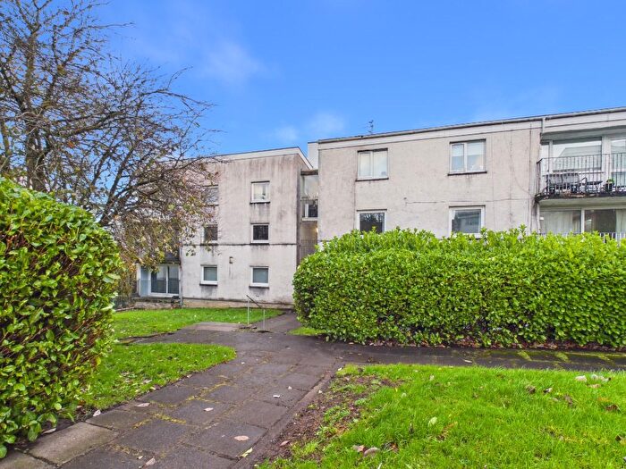 2 Bedroom Flat For Sale In Anniversary Avenue, The Murray, East Kilbride, G75