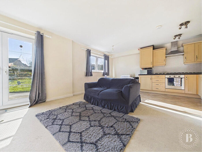 2 Bedroom Apartment For Sale In Beeches Bank, Norfolk Park, Sheffield, S2