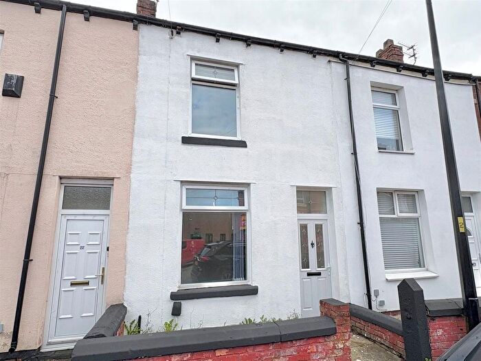 2 Bedroom Terraced House For Sale In Walthew Lane, Platt Bridge, Wigan, WN2