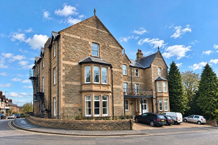 2 Bedroom Flat To Rent In Green Lane, High Peak, SK23