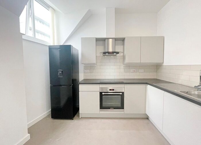 1 Bedroom Flat To Rent In Market Street, Rotherham, South Yorkshire, S60
