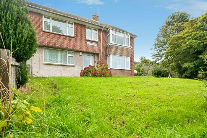 2 Bedroom Flat For Sale In Meden Close, Pleasley, Mansfield, NG19