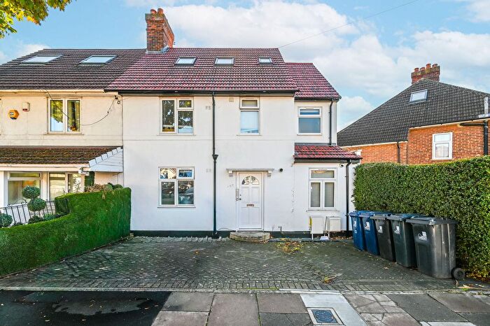 Studio To Rent In Noel Road, Acton, London, W3