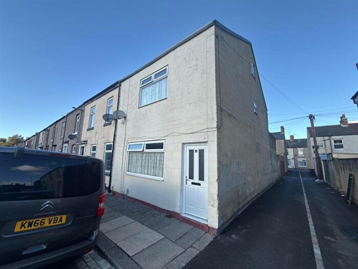 2 Bedroom Terraced House For Sale In Lansdowne Street, Darlington, DL3