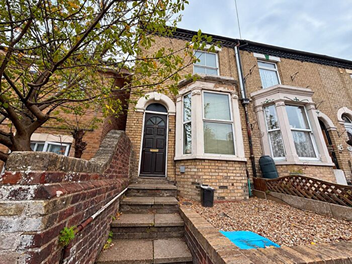 4 Bedroom House To Rent In Dereham Road, Norwich, NR2