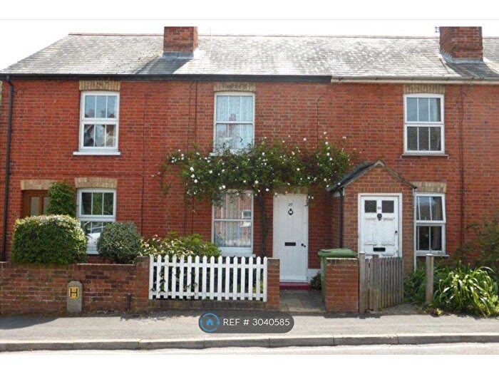 3 Bedroom Terraced House To Rent In High View Road, Farnborough, GU14