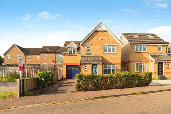 3 Bedroom Detached House For Sale In Great Innings South, Watton At Stone, Hertford, SG14