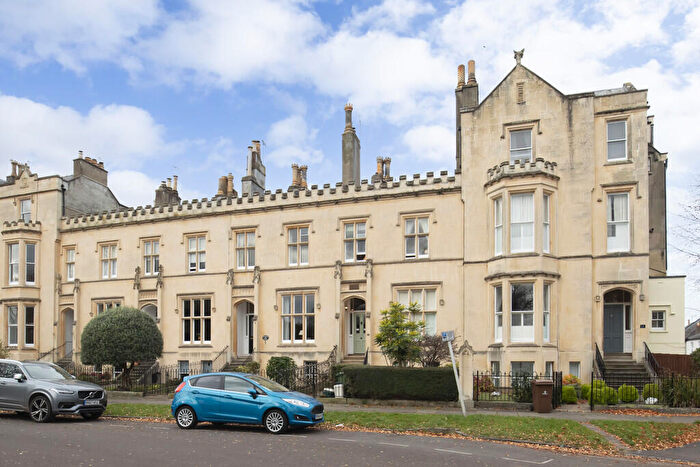1 Bedroom Apartment To Rent In Wellington Square, Cheltenham, GL50