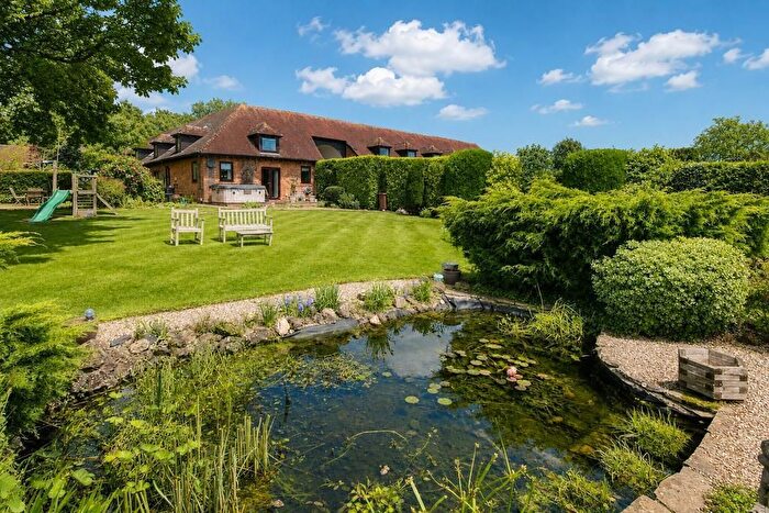 4 Bedroom Semi-Detached House For Sale In Thornden Court, Rolvenden Layne, Kent, TN17