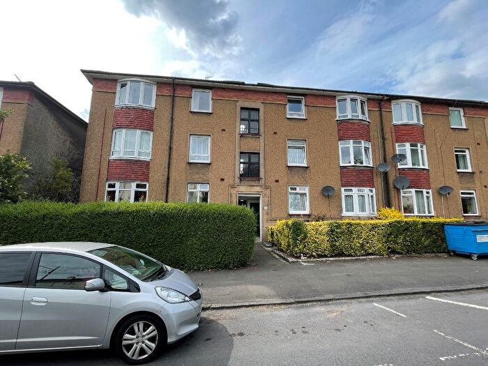 2 Bedroom Flat To Rent In Dorchester Avenue, Glasgow, G12