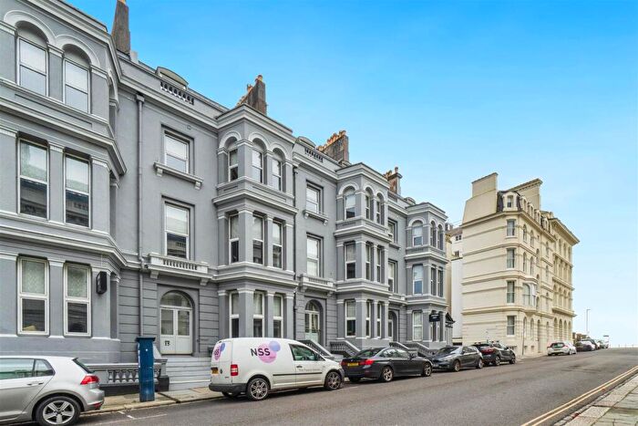 2 Bedroom Apartment To Rent In Elliot Street, The Hoe, Plymouth, PL1