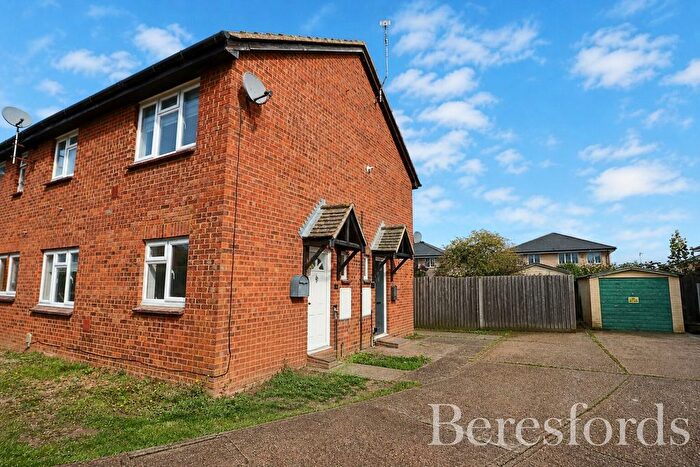 1 Bedroom End Of Terrace House For Sale In Broadway, Silver End, CM8