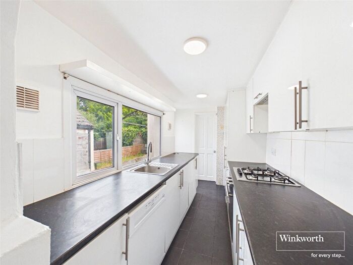 2 Bedroom Terraced House For Sale In Upper Crown Street, Reading, Berkshire, RG1
