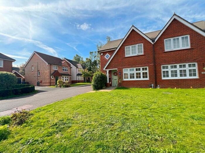3 Bedroom Semi-Detached House For Sale In Roseway Avenue, Cadishead, M44