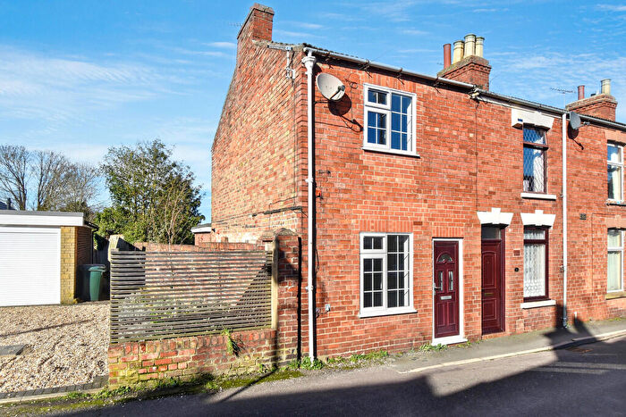 2 Bedroom End Of Terrace House To Rent In Mount Pleasant, Louth., LN11