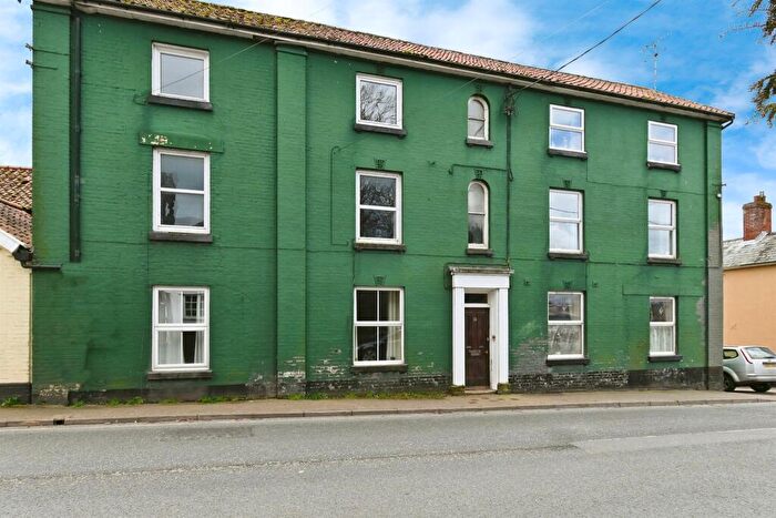 2 Bedroom Flat For Sale In Magdalen Street, Eye, IP23