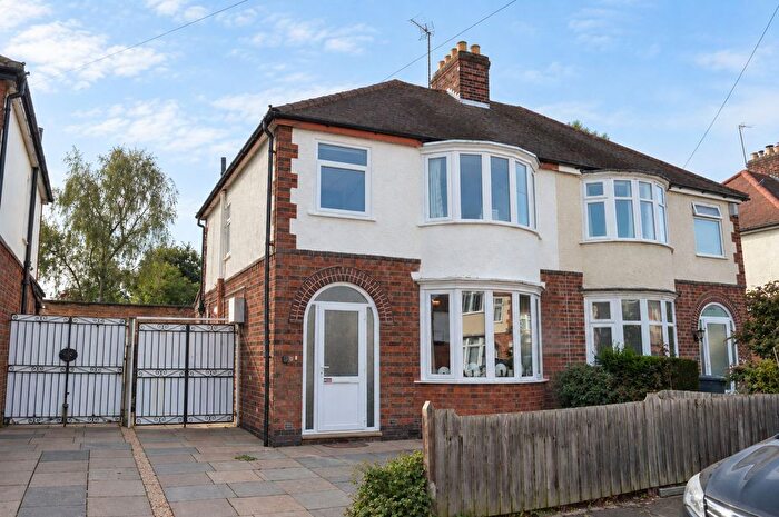 3 Bedroom Semi-Detached House For Sale In Hillcrest Road, Knighton, Leicester, LE2