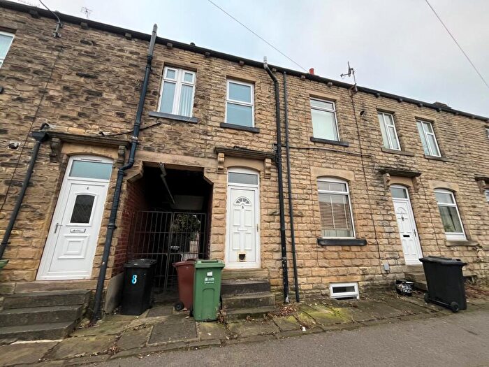 1 Bedroom House To Rent In Burton Street, LS28