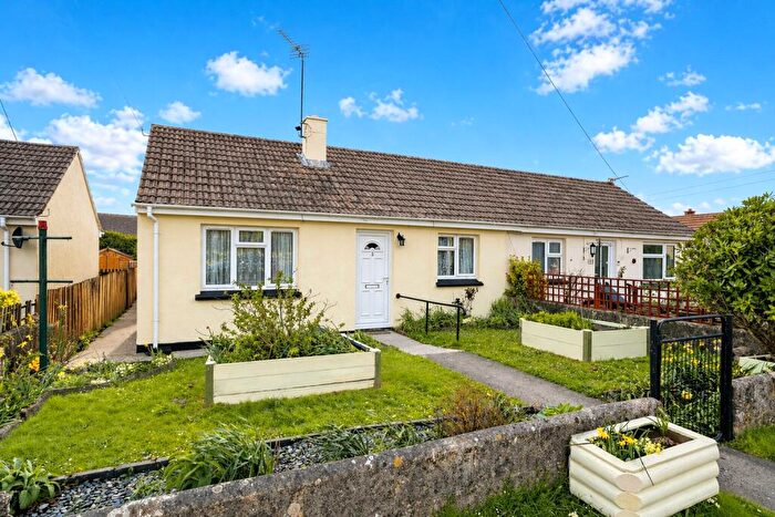 1 Bedroom Bungalow For Sale In Bodinnick Road, St. Tudy, Bodmin, Cornwall, PL30