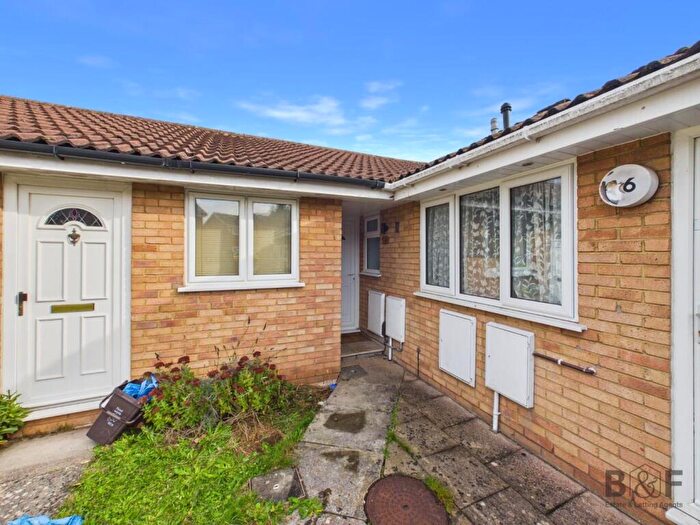 1 Bedroom Terraced Bungalow To Rent In Long Close, Downend, BS16