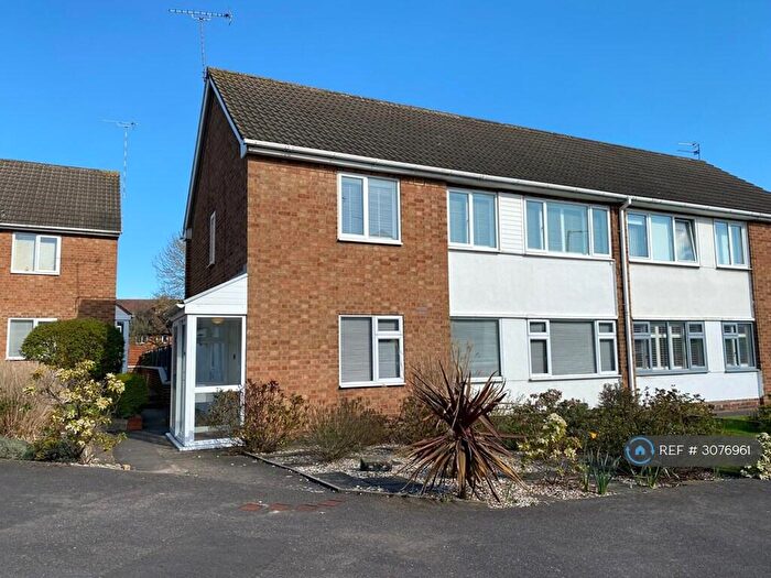 2 Bedroom Maisonette To Rent In Gillman Close, Birmingham, B26