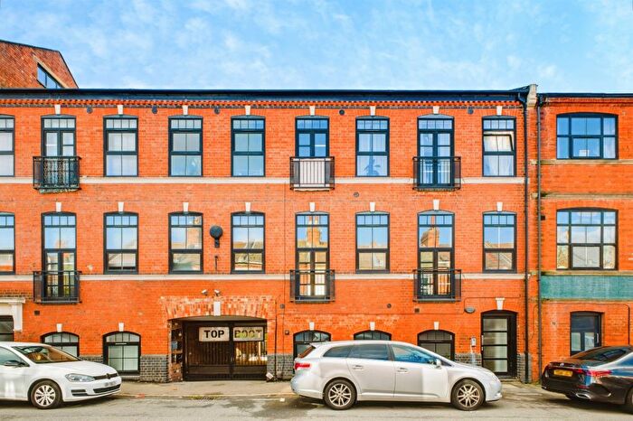 2 Bedroom Flat For Sale In Henry Street, Northampton, NN1