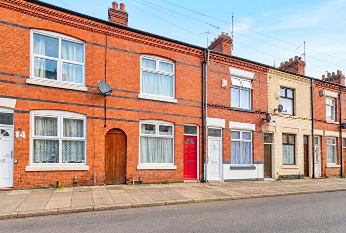 2 Bedroom Terraced House For Sale In Wolverton Road, Leicester, LE3