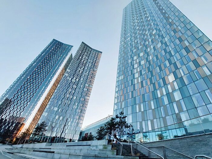 2 Bedroom Flat To Rent In South Tower, Owen Street, Deansgate, Manchester, M15