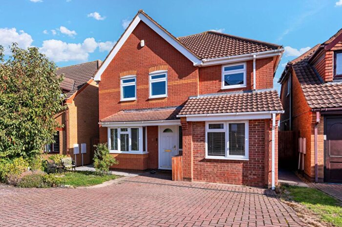 4 Bedroom Detached House For Sale In Thomas Way, Royston, SG8