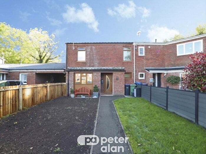 3 Bedroom Semi-Detached House For Sale In Snowdon Court, Croesyceiliog, Cwmbran, NP44