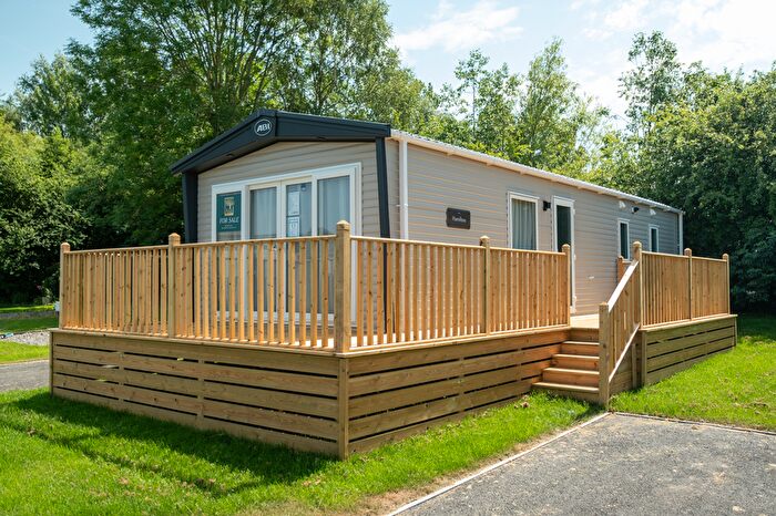 2 Bedroom Lodge For Sale In Nawton, Helmsley York, YO62