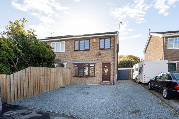 3 Bedroom Semi-Detached House For Sale In Northgate Vale, Market Weighton, York, YO43