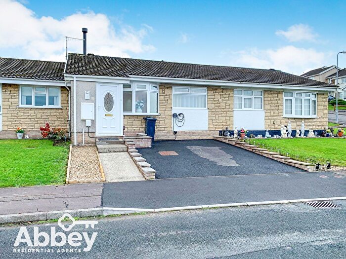 2 Bedroom Bungalow For Sale In Ridgewood Gardens, Cimla, Neath, SA11